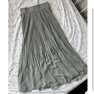 Aritzia twirl skirt - XXS